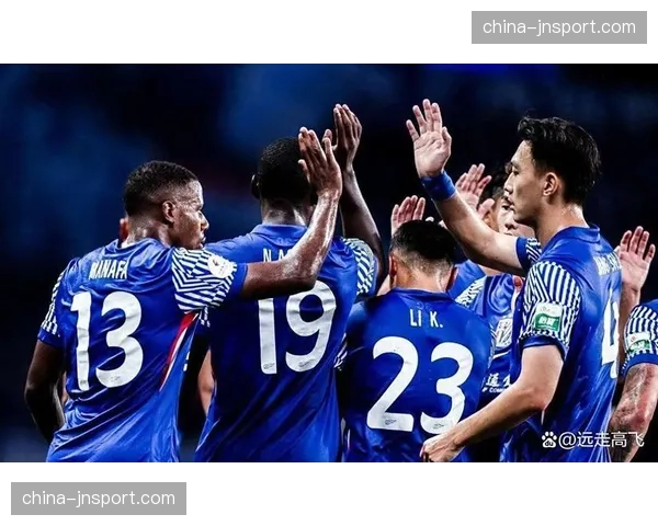 技术统计：上海申花全场控球率65%，但仅5次射正。