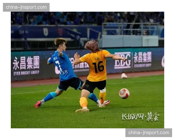 河南队3-1沧州雄狮，新帅主场首秀取得开门红