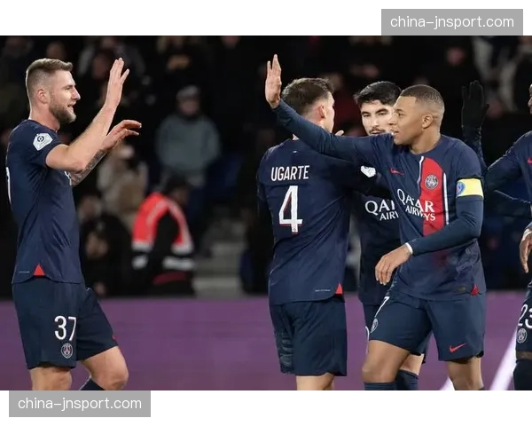 摩纳哥1-0小胜里昂，巴洛贡点射制胜，里昂遭遇客场三连败