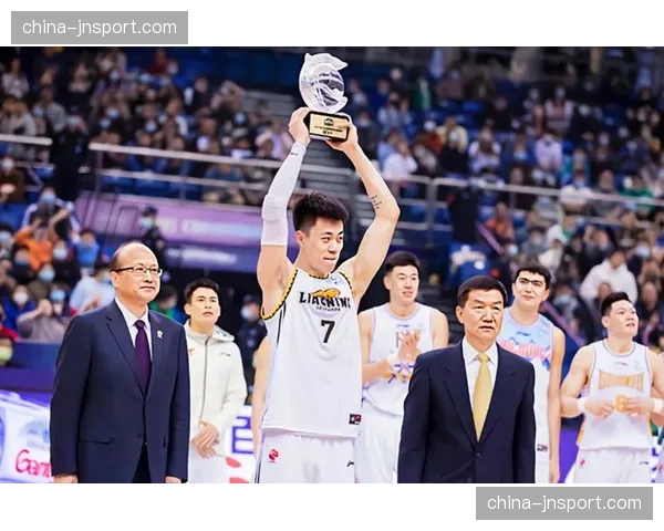 张镇麟季后赛连续五场得分20+，创造个人生涯新纪录